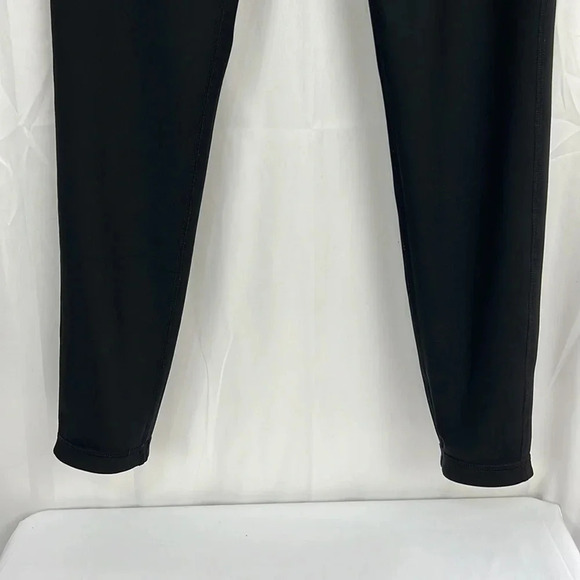 Athleta  Great Condition Reversible Legging - Picture 8 of 9